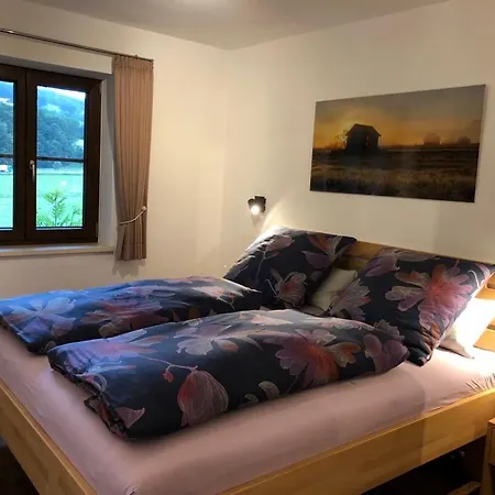 Haus Christ Apartman